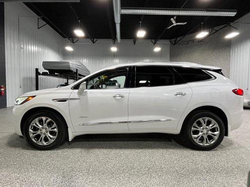 2021 Buick Enclave AWD Avenir