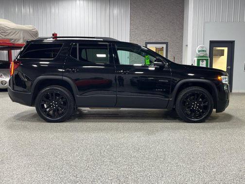 2023 GMC Acadia AWD SLE