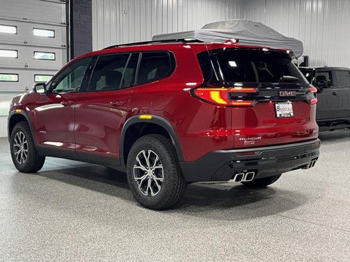 2026 GMC Acadia AWD AT4
