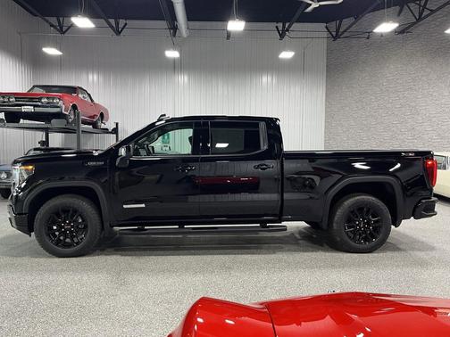 Onyx Black 2026 GMC Sierra 1500 Elevation
