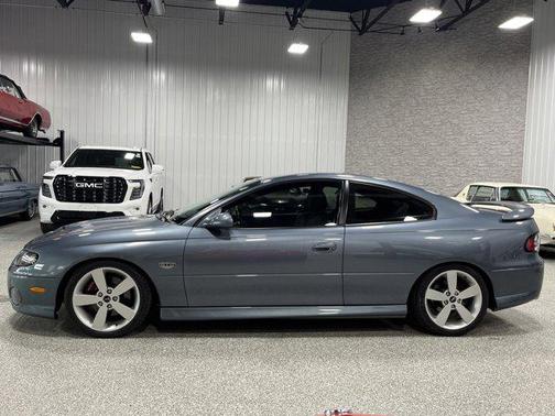 Cyclone Gray Metallic 2006 Pontiac GTO 2 Door