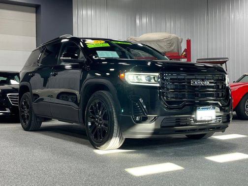 2023 GMC Acadia AWD SLT