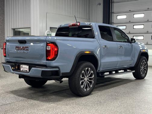 Glacier Metallic 2026 GMC Canyon Denali