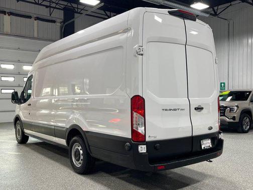 2020 Ford Transit-250 Base