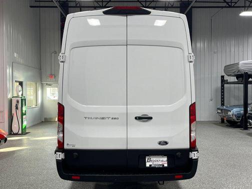 2020 Ford Transit-250 Base