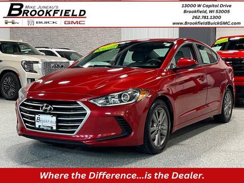 2017 Hyundai ELANTRA SE