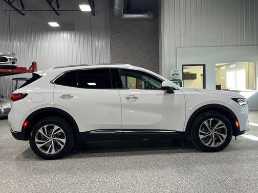 2023 Buick Envision Essence FWD