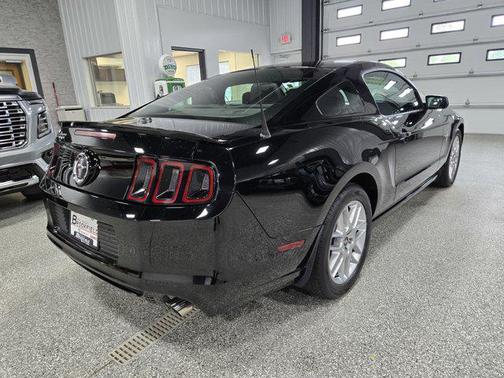 2014 Ford Mustang V6