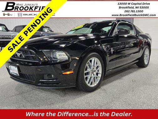 2014 Ford Mustang V6