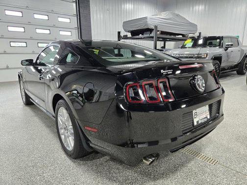 2014 Ford Mustang V6