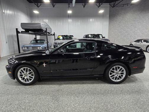 2014 Ford Mustang V6