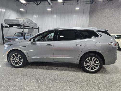 2024 Buick Enclave Avenir AWD