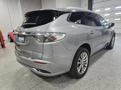 2024 Buick Enclave Avenir AWD