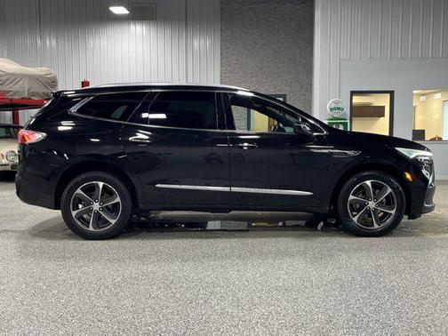 2022 Buick Enclave AWD Essence