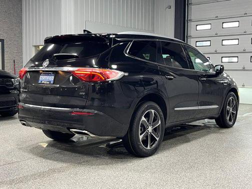 2022 Buick Enclave AWD Essence