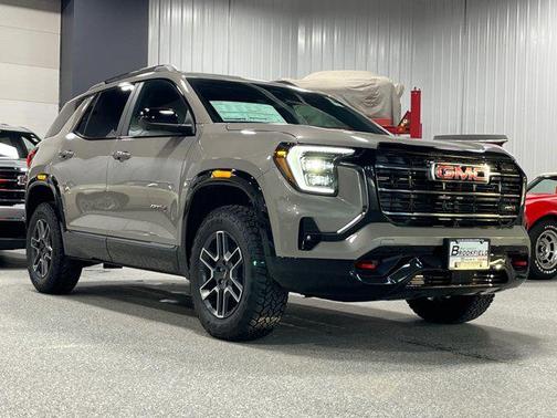 2026 GMC Terrain AWD AT4