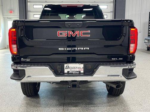2026 GMC Sierra 2500 SLE