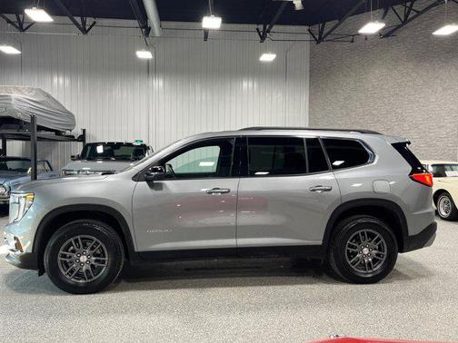 2025 GMC Acadia AWD Elevation