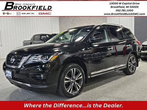 2017 Nissan Pathfinder Platinum