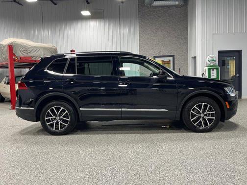2021 Volkswagen Tiguan 2.0T SE 4MOTION