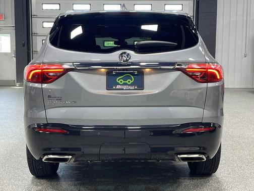 Moonstone Gray Metallic 2023 Buick Enclave Essence AWD