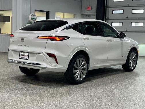 2025 Buick Envista Avenir FWD