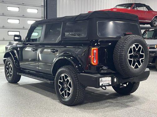 Shadow Black 2022 Ford Bronco Outer Banks