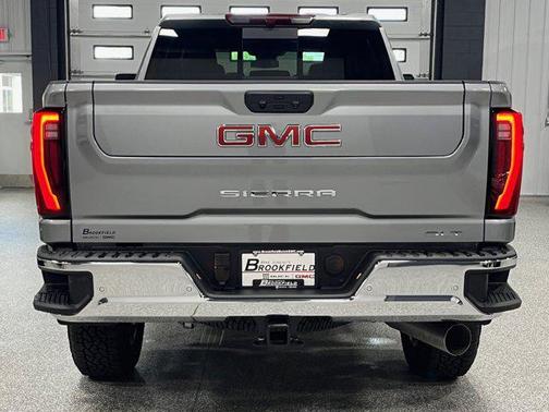 2025 GMC Sierra 2500 SLT