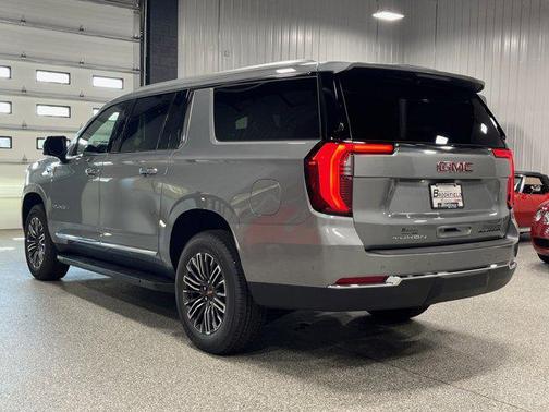 2025 GMC Yukon XL 4WD Elevation