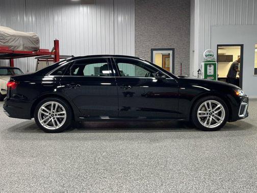 2020 Audi A4 45 Premium