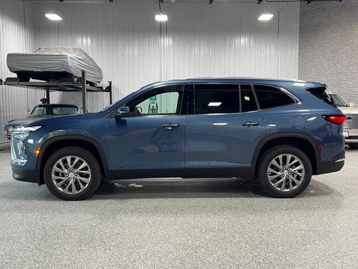 2025 Buick Enclave Preferred FWD
