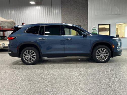 2025 Buick Enclave Preferred FWD