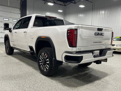 2024 GMC Sierra 2500 Denali Ultimate