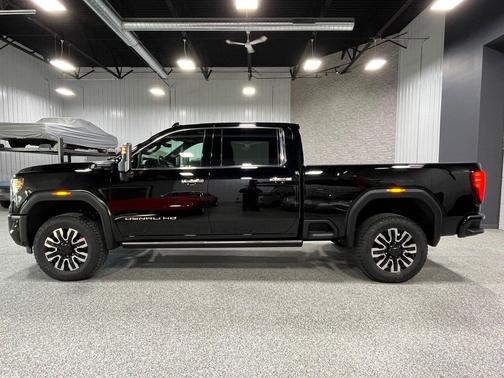 Onyx Black 2026 GMC Sierra 3500 Denali