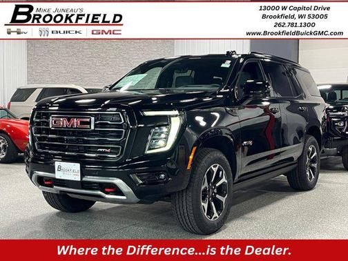 2025 GMC Yukon 4WD AT4