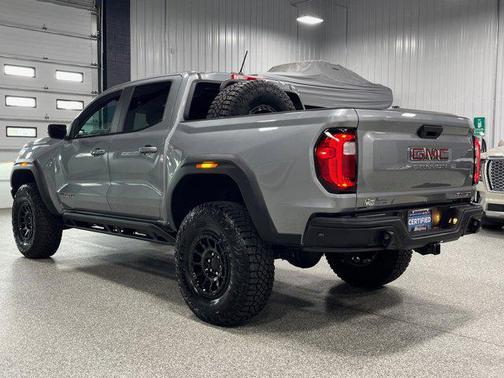 2024 GMC Canyon AT4X