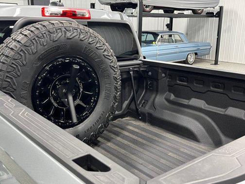 2024 GMC Canyon AT4X