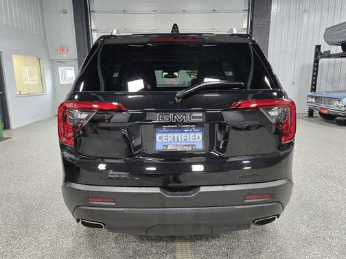 2023 GMC Acadia AWD SLT