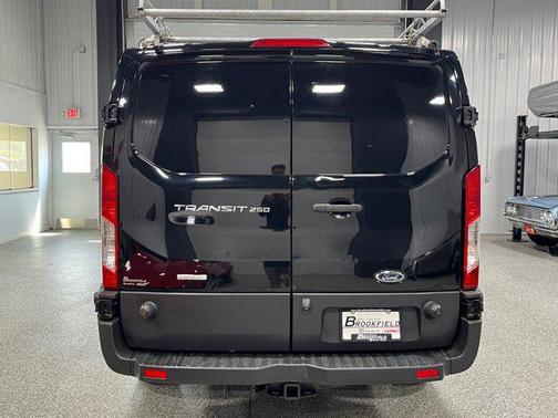 2017 Ford Transit-250 Base