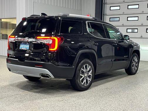 2023 GMC Acadia AWD SLT