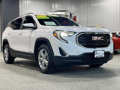 Summit White 2021 GMC Terrain SLE