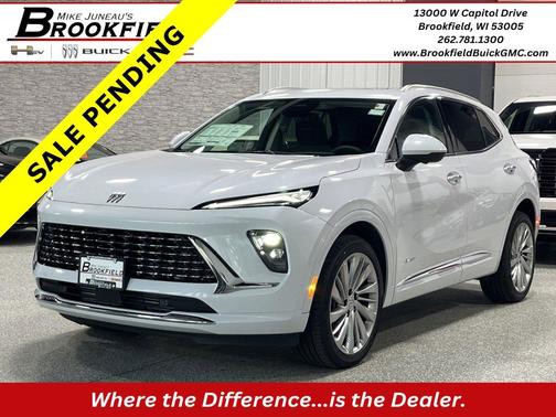 Iridescent White Tricoat 2026 Buick Envision Avenir AWD