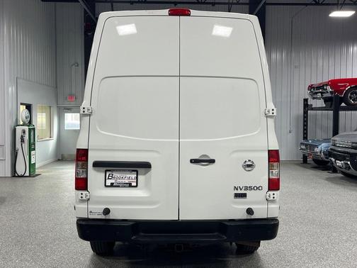 Glacier White 2014 Nissan NV Cargo NV3500 HD S V8