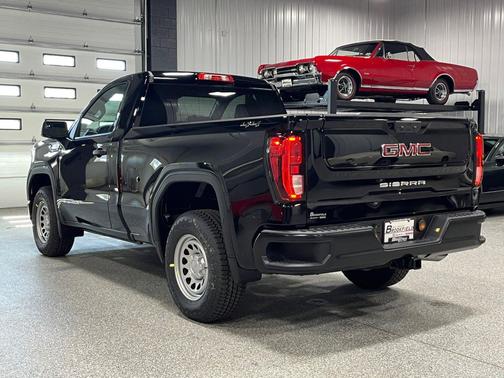 Onyx Black 2026 GMC Sierra 1500 Pro