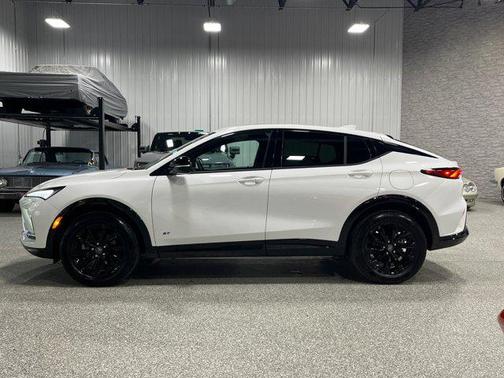 2025 Buick Envista Sport Touring FWD