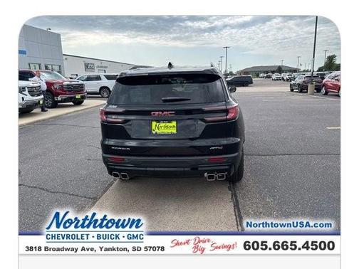 2026 GMC Acadia AWD AT4