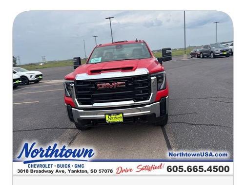 2024 GMC Sierra 2500 Pro