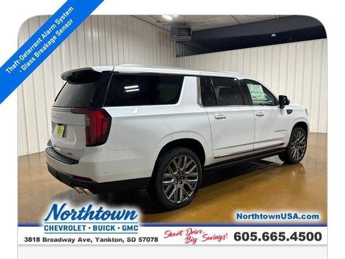 Glacier White Tricoat 2026 GMC Yukon XL Denali Ultimate