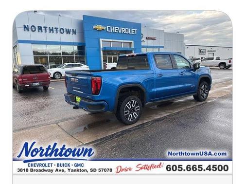 2023 GMC Sierra 1500 AT4