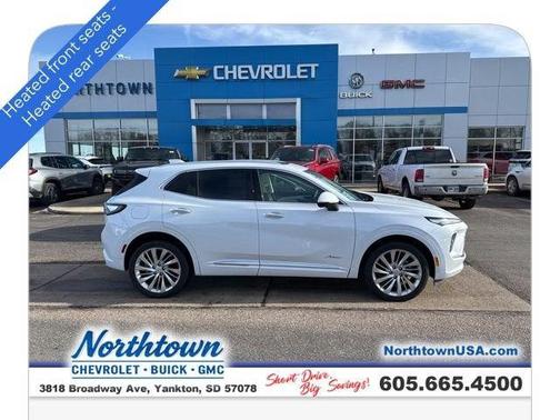 Iridescent White Tricoat 2026 Buick Envision Avenir AWD